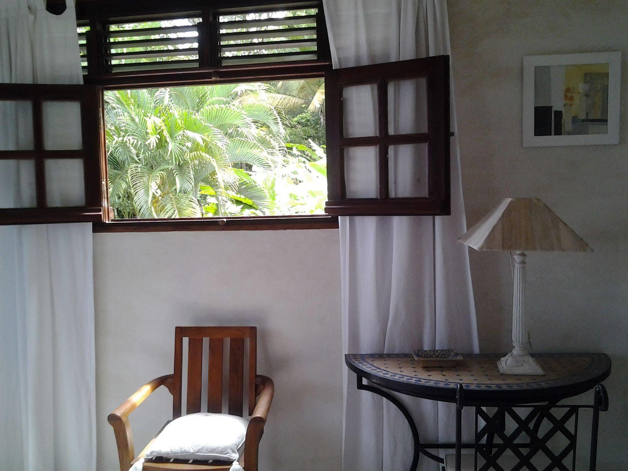Villa Galerie Les Anses-d'Arlets Bagian luar foto