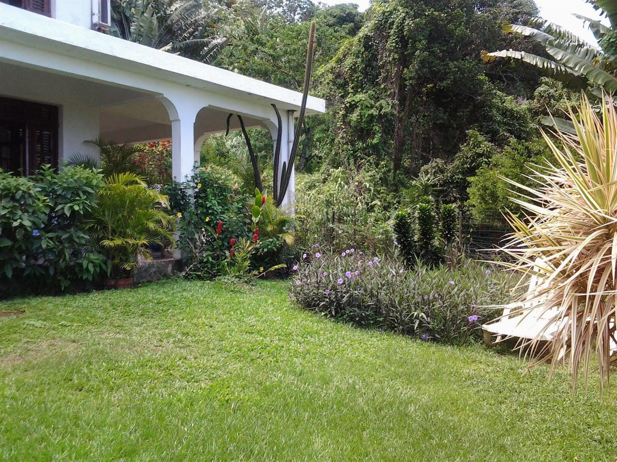 Villa Galerie Les Anses-d'Arlets Bagian luar foto